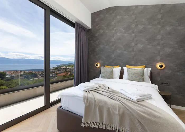 Villa Panoramica With Heated Pool And Sauna *