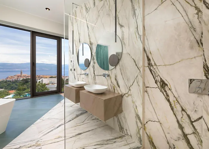 Villa Panoramica With Heated Pool And Sauna