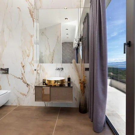 Panoramica With Heated Pool And Sauna *