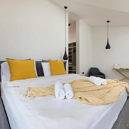 Villa Panoramica With Heated Pool And Sauna