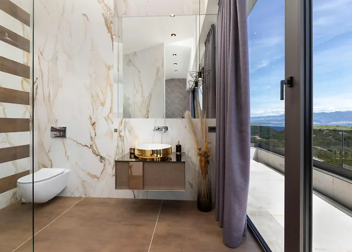 Panoramica With Heated Pool And Sauna *