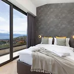 别墅 Panoramica With Heated Pool And Sauna *