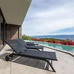 Panoramica With Heated Pool And Sauna 别墅 *