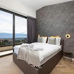 Panoramica With Heated Pool And Sauna 别墅