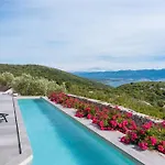 别墅 Panoramica With Heated Pool And Sauna