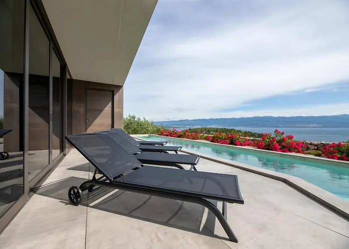 Panoramica With Heated Pool And Sauna וילה *